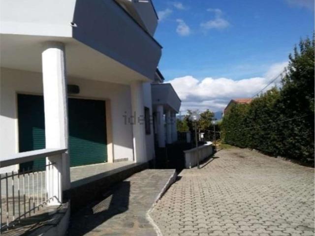 Casa in vendita a Calabria, Cosenza