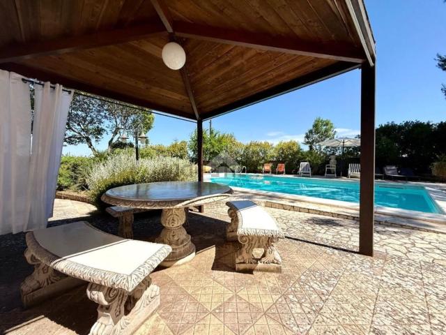 Casa in vendita a Toritto, Bari