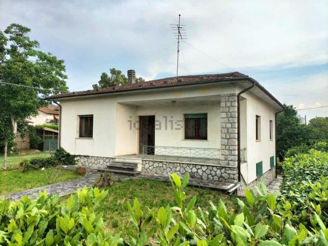 Casa in vendita a Tonfano, Toscana