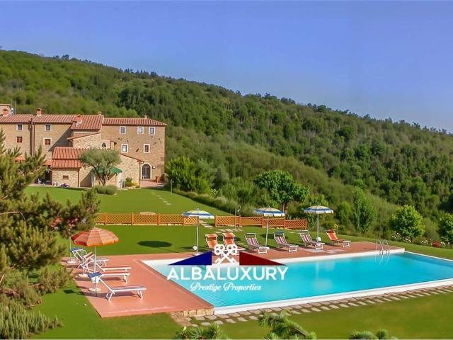 Casa in vendita a Palazzo Del Pero, Toscana