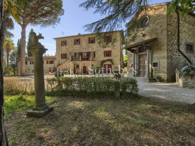 Casa in vendita a Cortona, Toscana