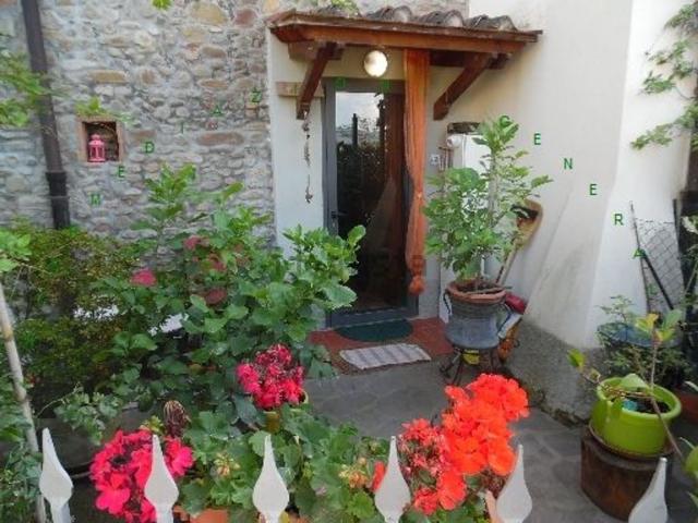 Casa in vendita a Vicchio, Toscana