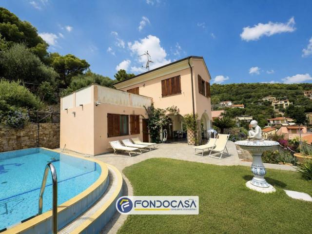Casa in vendita a Capo Mimosa, Cervo