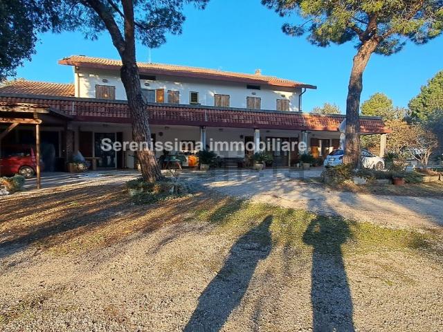 Casa in vendita a Marche, Pesaro E Urbino