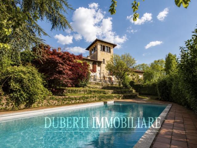 Casa in vendita a Mornago, Lombardia