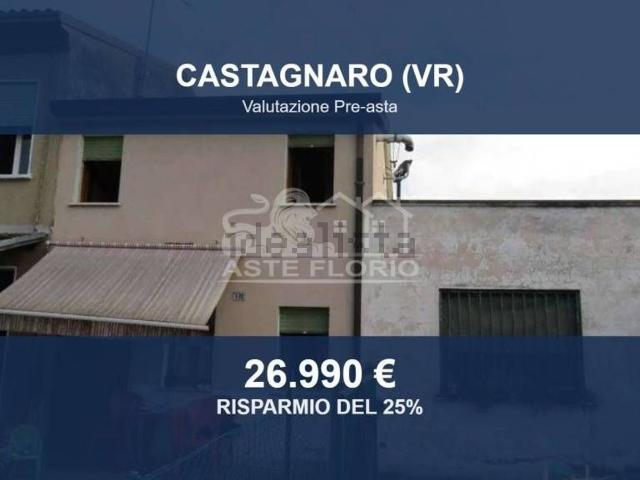 Casa in vendita a Castagnaro, Verona