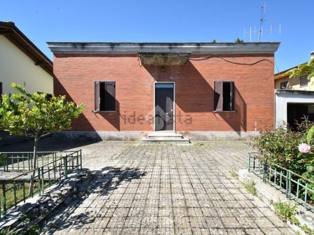 Casa in vendita a Sermoneta, Lazio