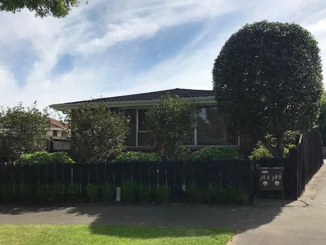 House for rent in Chaslands, Canterbury
