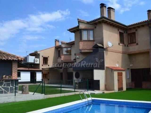 Casa en alquiler en Santa María La Real De Nieva, Castilla y León