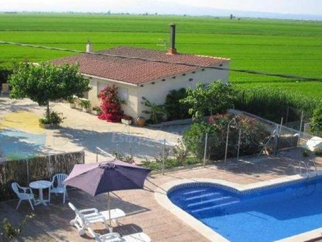 Casa en alquiler en Deltebre