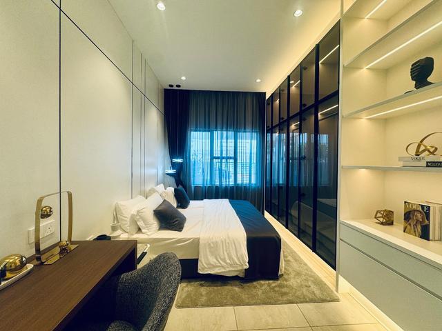 Terraced House for sale in Rembia, Malaka