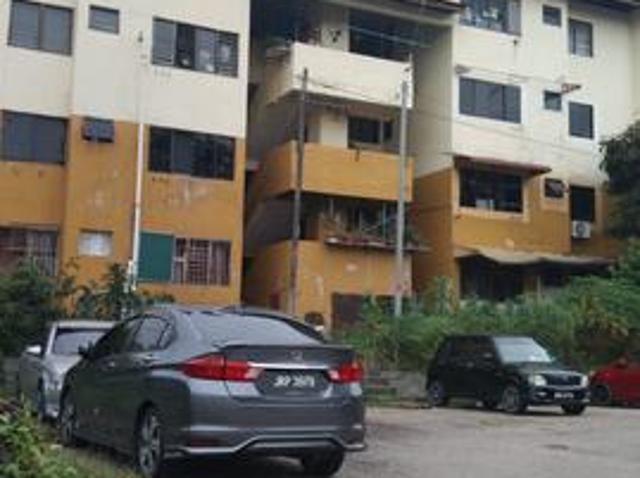 Flat for sale in Bukit Ledang, Johor