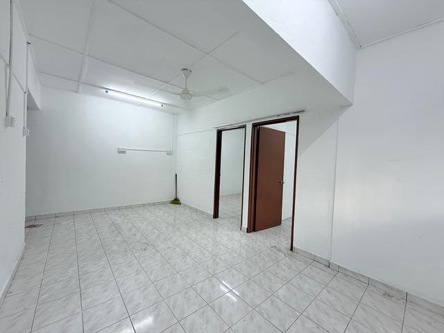 Flat for sale in Country Heights Damansara, Kuala Lumpur