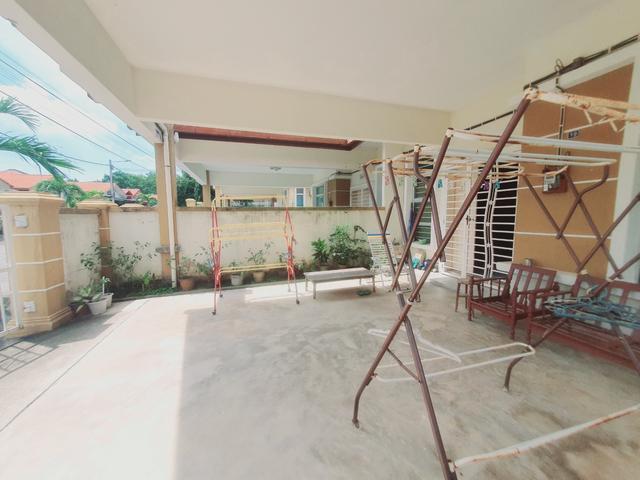 Residential House for sale in Malaka