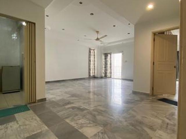 Condominium for sale in Petaling, Subang Jaya