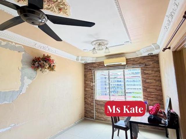 Flat for sale in Country Heights Damansara, Kuala Lumpur