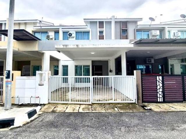 Terraced House for sale in Wellesley, Penang