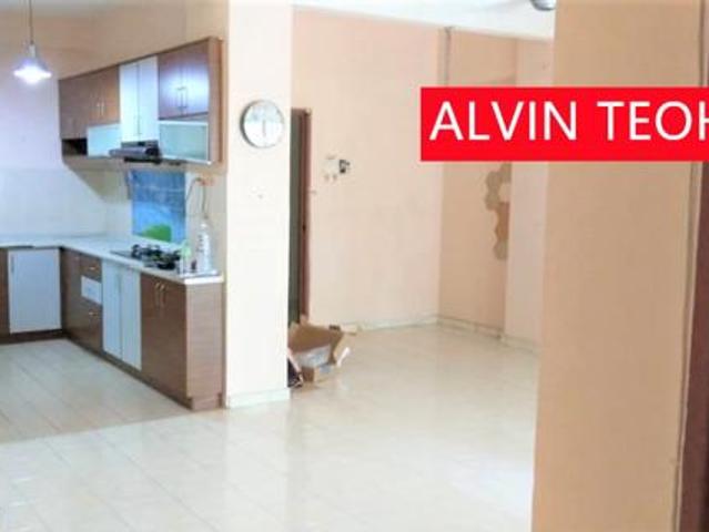 Apartment for sale in Kajang, Langat