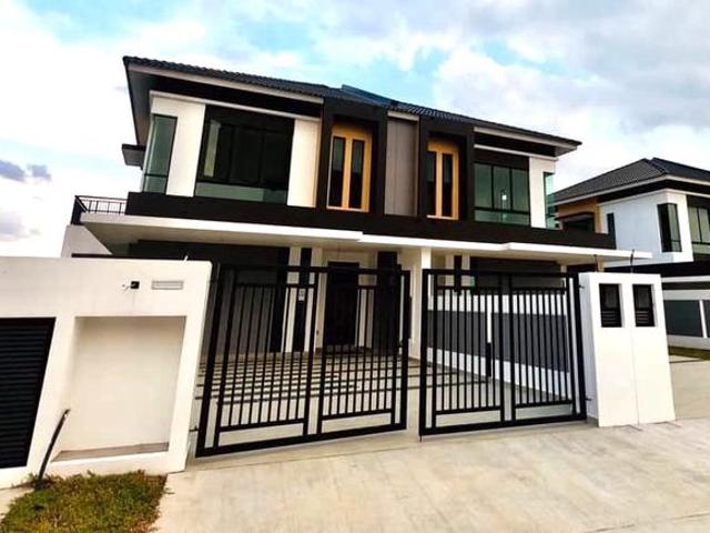 Terraced House for sale in Tanjong Sepat, Selangor