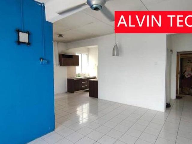 Apartment for sale in Petaling, Subang Jaya