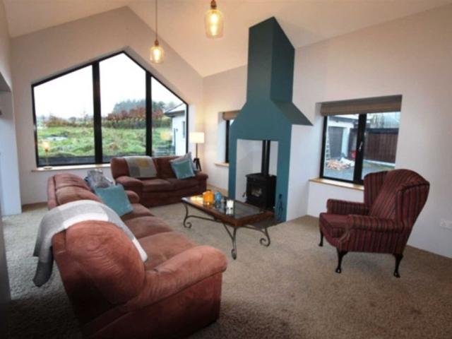 House to rent in Wormhole ED, Conamara Municipal District