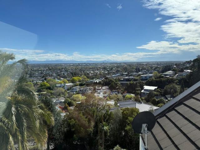 Apartment for rent in Chaslands, Canterbury