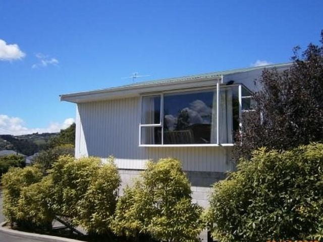Apartment for rent in Chaslands, Canterbury