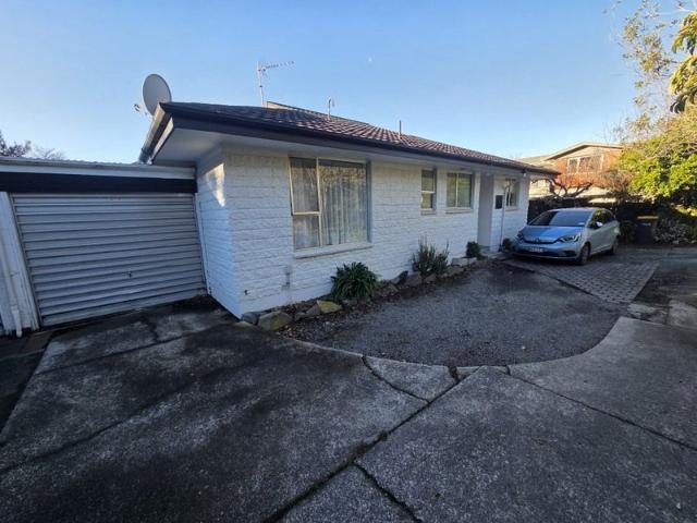 House for rent in Chaslands, Canterbury