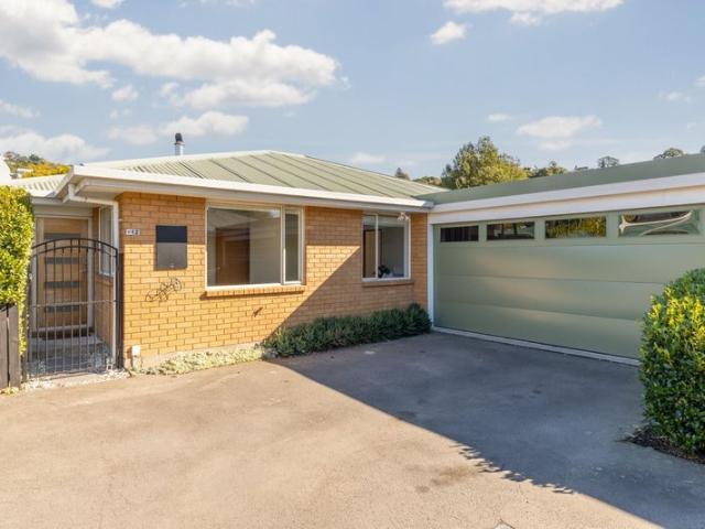 House for rent in Chaslands, Canterbury