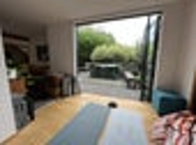 House for rent in Chaslands, Canterbury