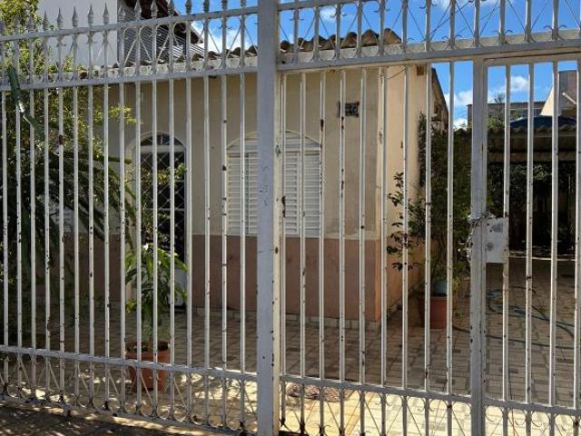 Casa venda em Região Geográfica Imediata do Distrito Federal, Região Integrada de Desenvolvimento do Distrito Federal e Entorno