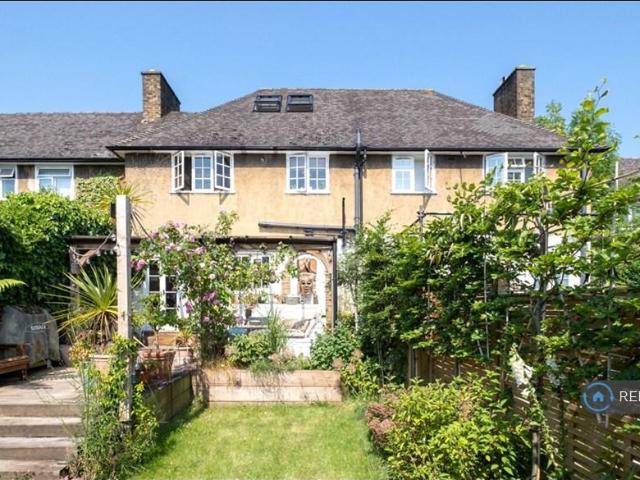 House for rent in Dulwich Village, Isle Of Man