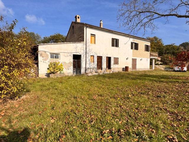 Villa Indipendente in vendita a Marche, Fermo