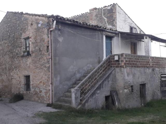 Villa Indipendente in vendita a Alanno, Abruzzo