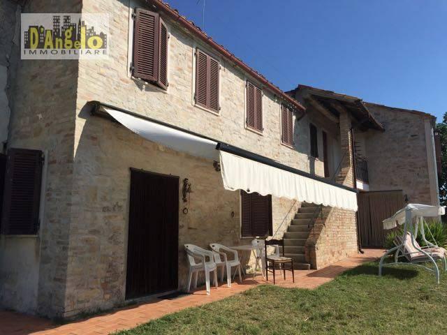 Villa Indipendente in vendita a Marche, Ascoli Piceno