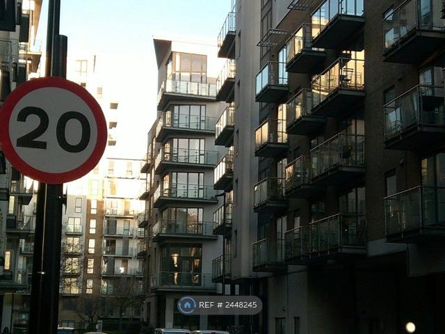 Studio for rent in Bromley-by-Bow, Poplar Grove