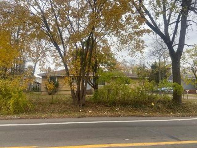 House for sale in Waterford, Michigan