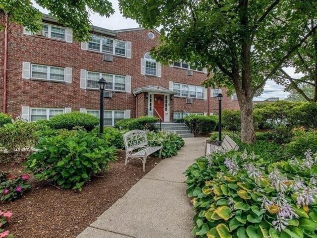 Condo for sale in West Roxbury, Boston
