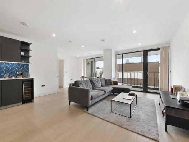 Apartment for rent in Whitechapel, Greater London