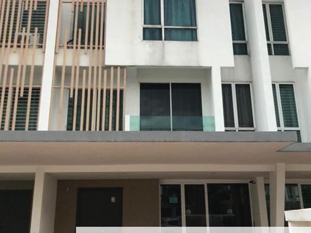 House for sale in Tanjong Sepat, Selangor