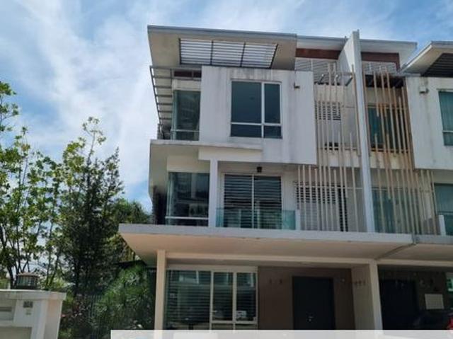 House for sale in Cyber 3, Sepang