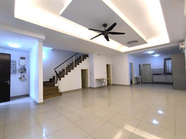 Bungalow for rent in Tanjong Sepat, Selangor