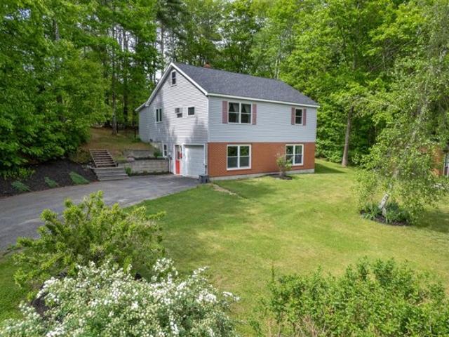 House for sale in Maine