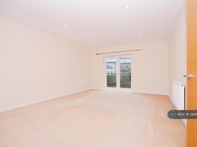 House for rent in Holywell Estate, North Watford