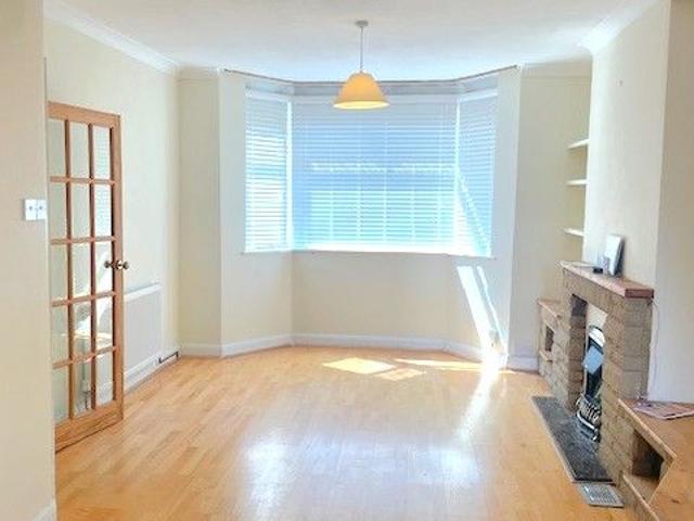 House for rent in Holywell Estate, North Watford