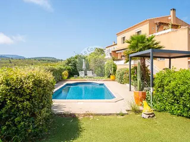 Maison vente à Marseille, Cassis