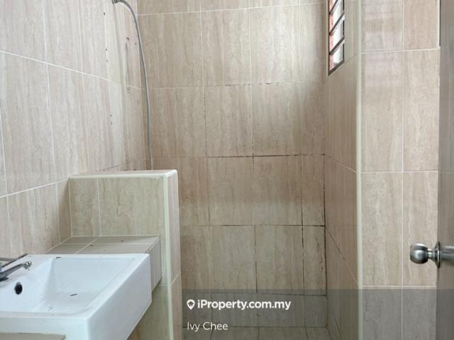 House for rent in Petaling, Alam Impian