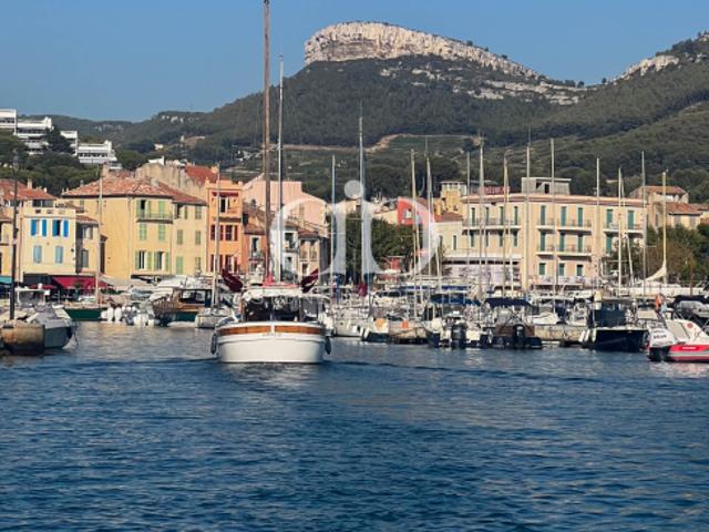 Appartement vente à France métropolitaine, Cassis