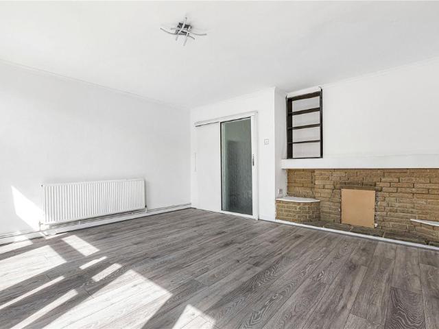 House for rent in Gascoyne Estate, Greater London