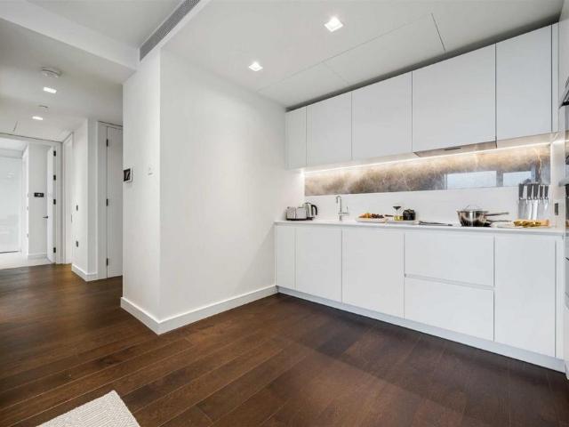 Apartment for rent in Greater London